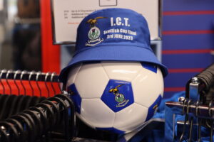 Inverness Caledonian Thistle football and bucket hat